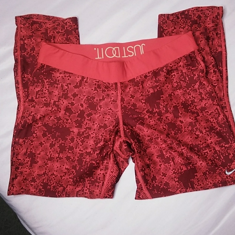 Nike  Capri leggings